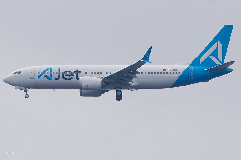 AJet Havayolları'nın filosuna yeni Boeing 737 MAX 8 katıldı