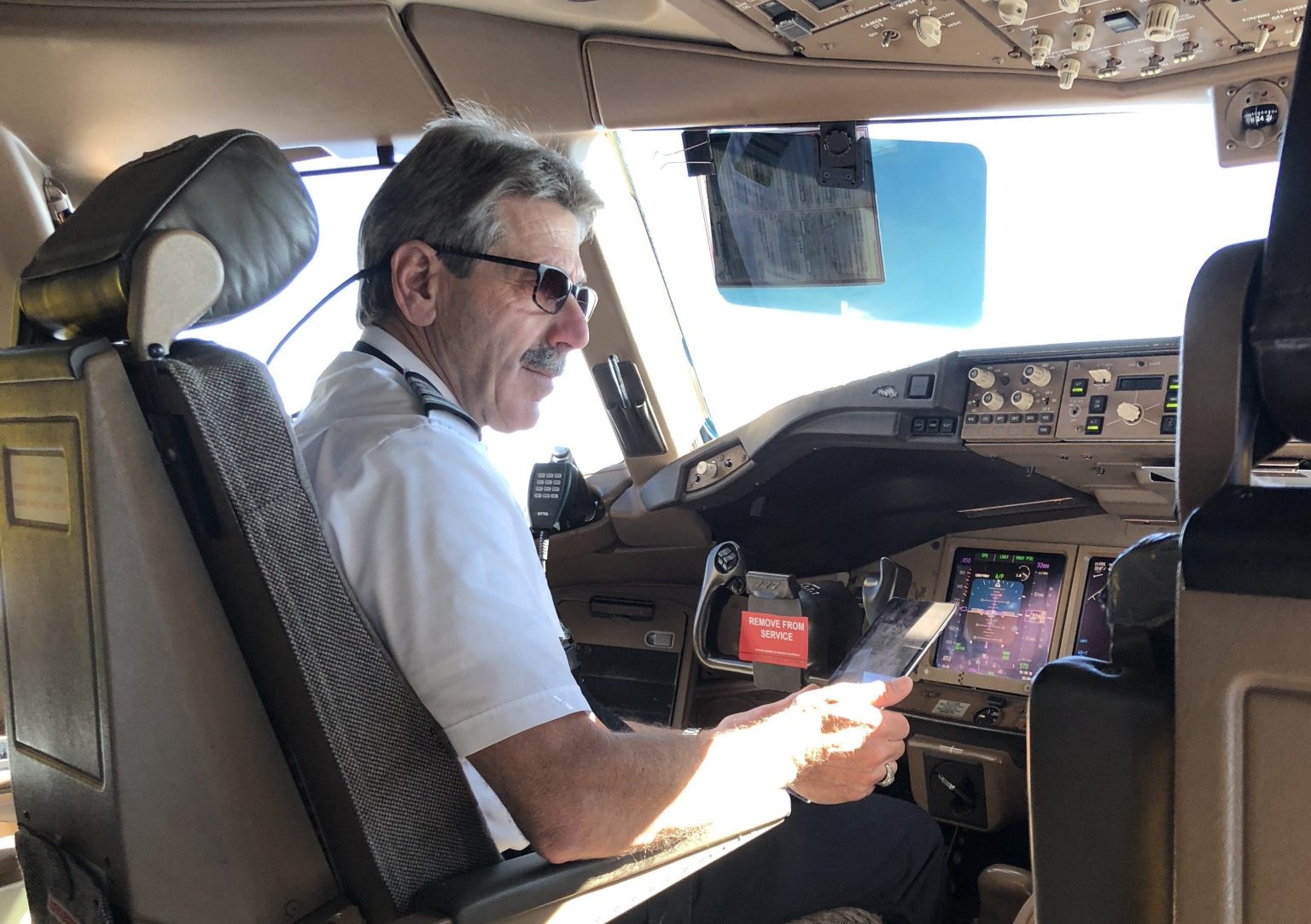 Havayolu Kokpitinde Diplomasi: Pilotların İletişim Sanatı