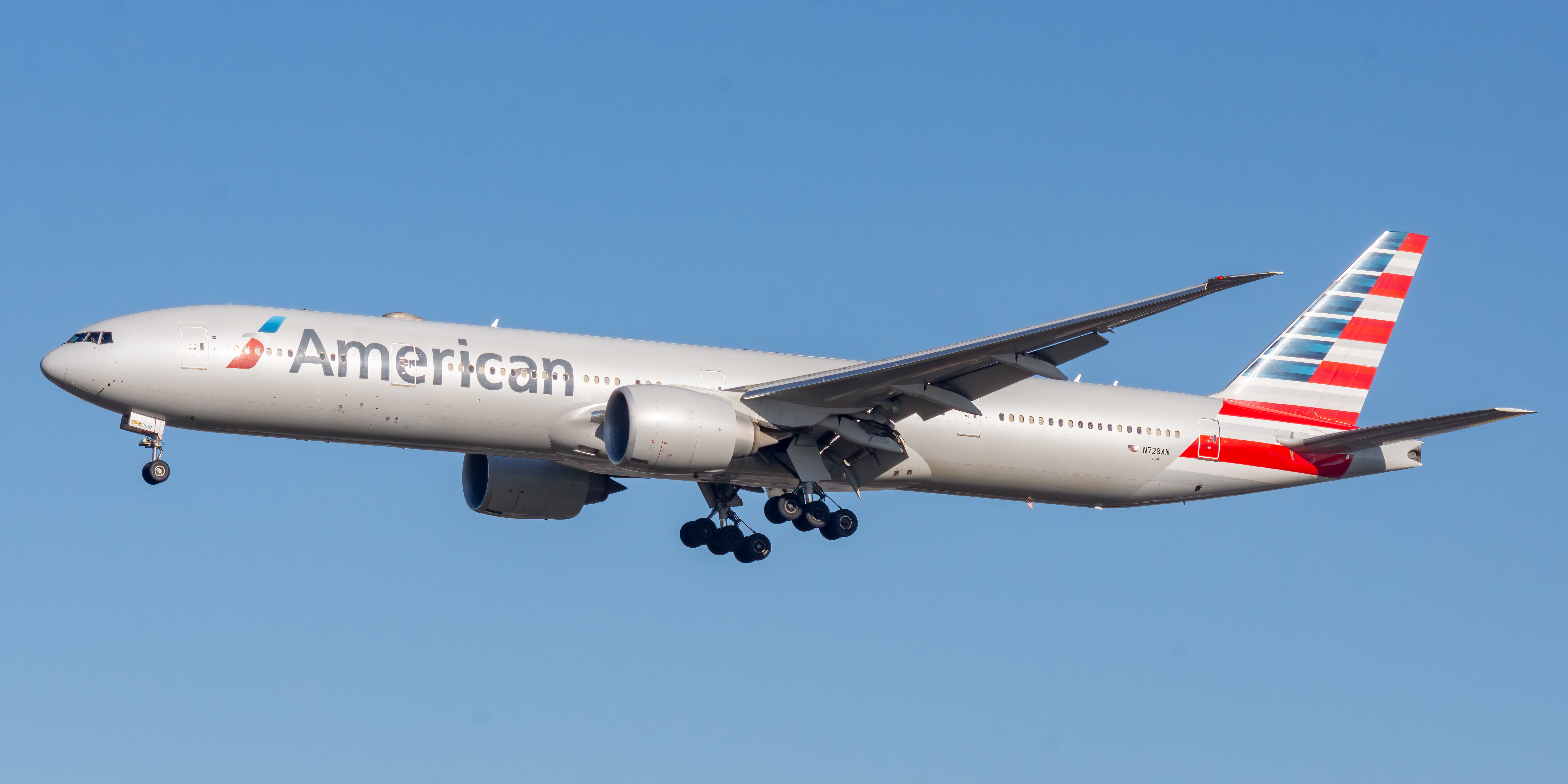 American Airlines Yakıt Krizi Nedeniyle Direkt Uçuşlarını Askıya Aldı